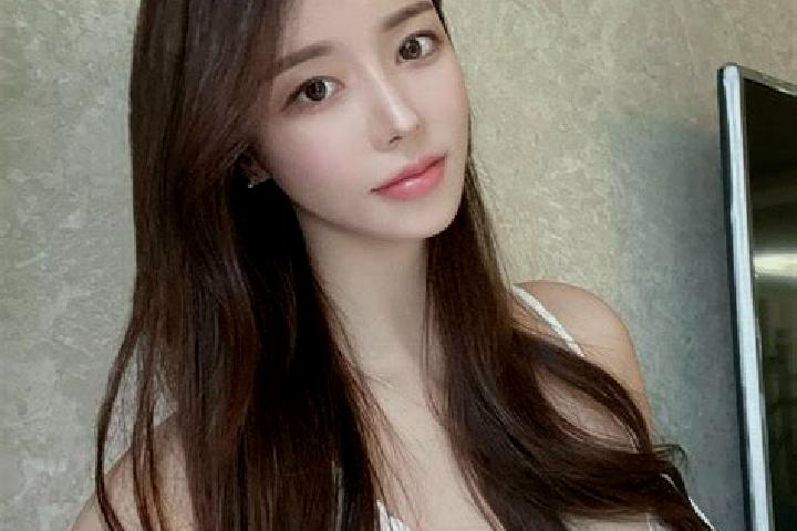 Madison, 22 — Escort in Limushan, China