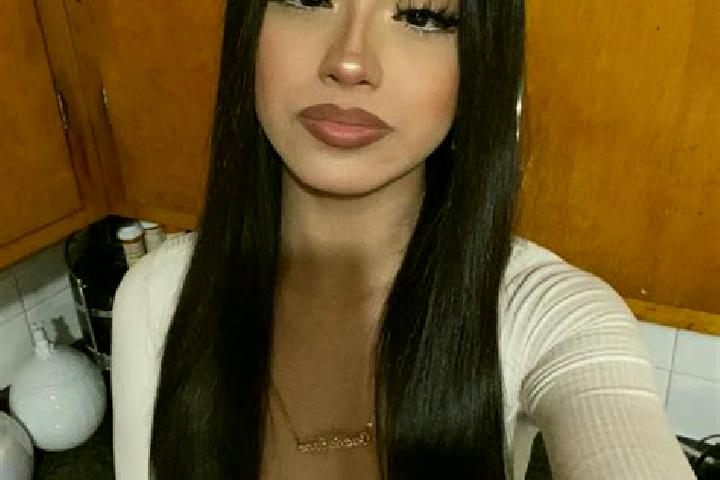Madison, 23, a black dark-eyed latina companion based in Le Pont-de-Claix. Offering Deep French Kissing, Fetish, BDSM, 69. Available for incall and outcall, ...