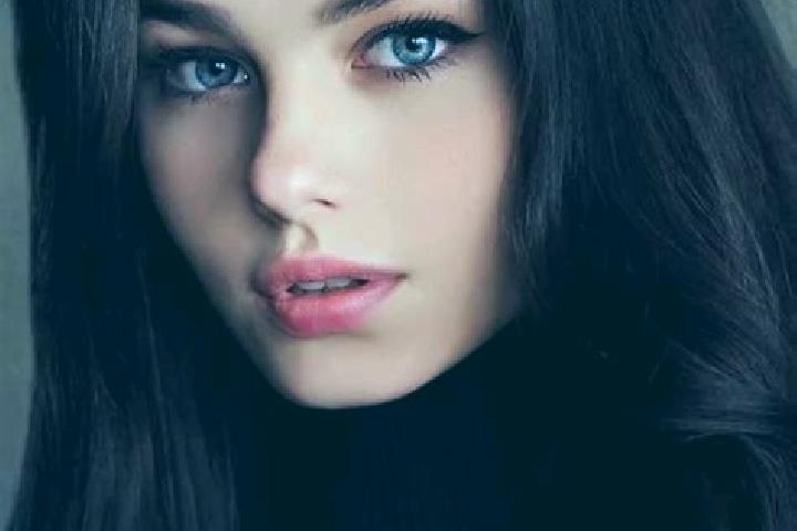 Madison, 23, a black grey-eyed slavic companion based in Lajas Blancas. Offering Girlfriend Experience, BDSM, Couples, GFE, Deep French Kissing. Available fo...