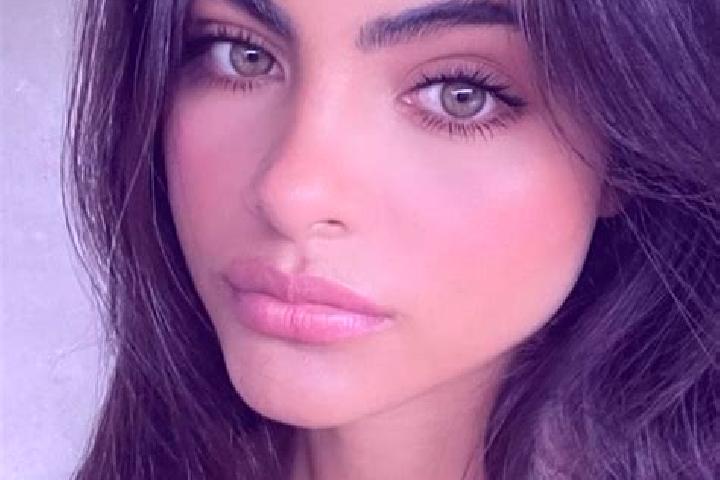 Madison, 23, a brunette grey-eyed middle eastern companion based in Zhifeng. Offering Roleplay, Domination, Girlfriend Experience, Prostate Massage. Availabl...
