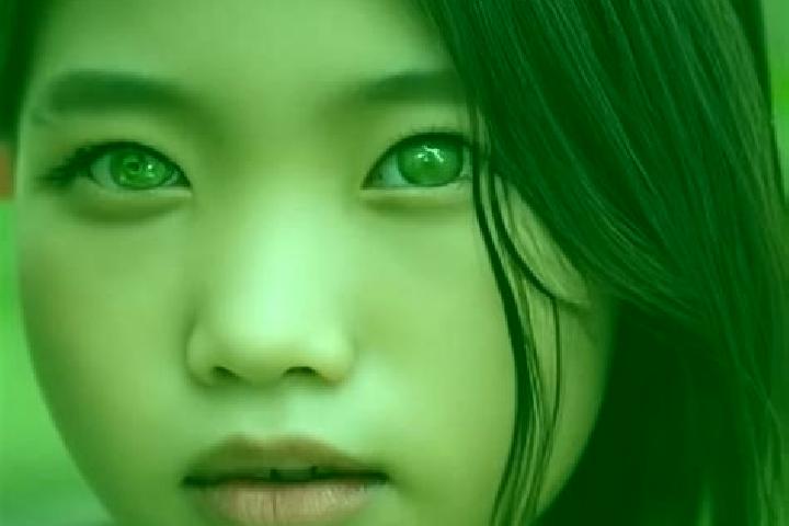 Madison, 23, a chestnut green-eyed asian companion based in Kedungreja. Offering Couples, Fetish, Massage. Available for incall and outcall, overnight bookin...