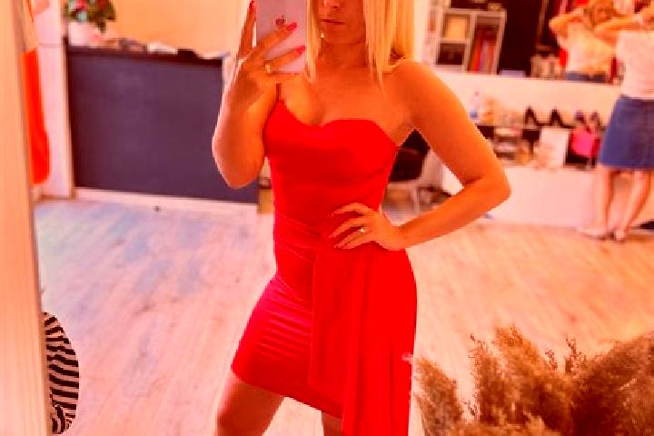 Madison, 23 — Escort in Botos, Serbia