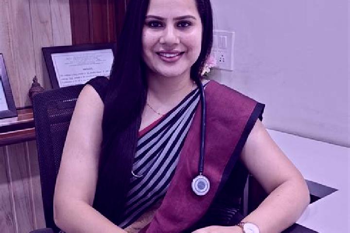 Madison, 23 — Escort in Chaibasa, India