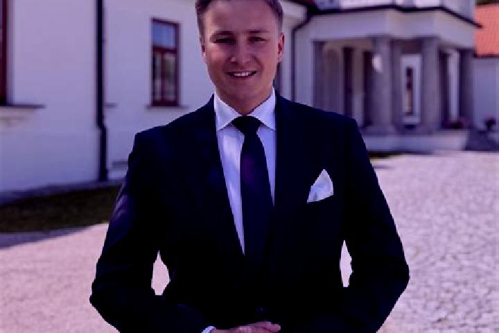 Madison, 23 — Escort in Wielki Buczek, Poland