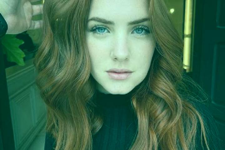 Madison, 24, a auburn blue-eyed caucasian companion based in Chaironeia. Offering Prostate Massage, Domination, Roleplay. Available for incall and outcall, d...