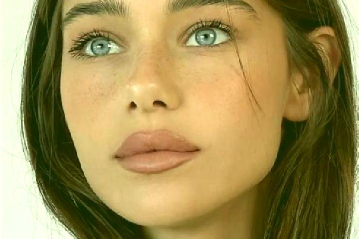 Madison, 24, a brunette brown-eyed slavic companion based in Ndoniege. Offering Striptease, Girlfriend Experience, GFE. Available for incall and outcall, ove...