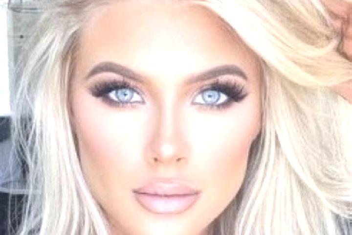 Madison, 24, a platinum blonde amber-eyed mixed companion based in Baierbrunn. Offering Erotic Massage, Tantra, BDSM. Available for incall and outcall, day a...