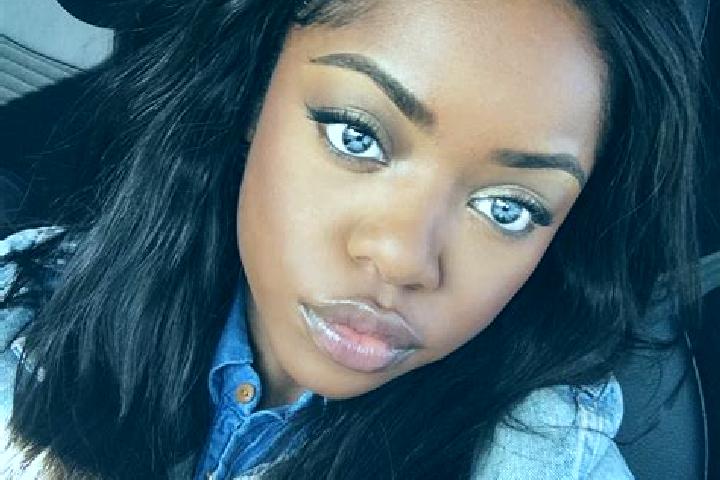 Madison, 24, a red blue-eyed ebony companion based in Hlynytsya. Offering 69, Party Girl. Available for incall and outcall, overnight bookings available.