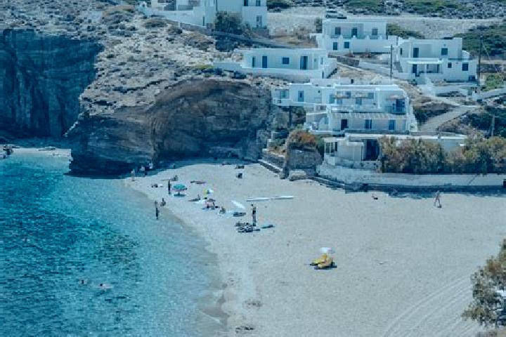 Madison, 24 — Escort in Folegandros, Greece