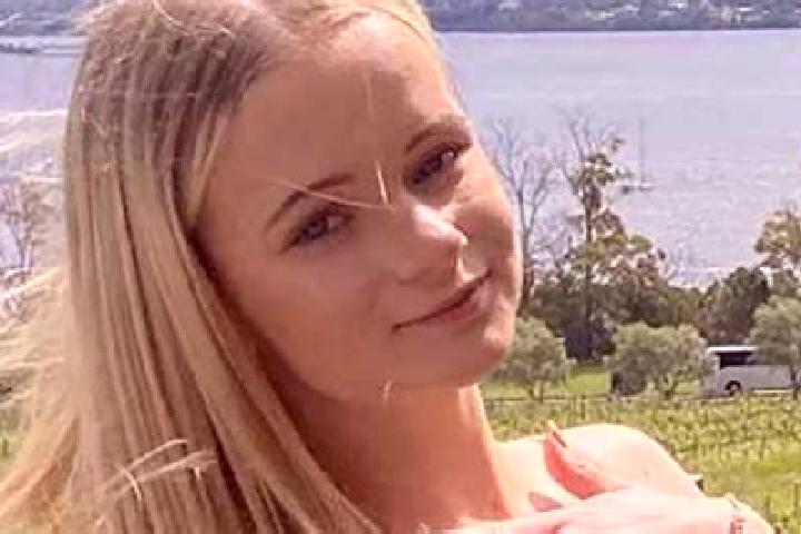 Madison, 24 — Escort in Laura, Australia