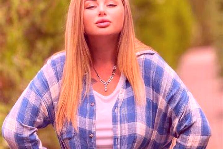 Madison, 25, a blonde blue-eyed asian companion based in La Llacuna. Offering OWO, Domination, Roleplay, BDSM, Travel Companion. Available for incall and out...