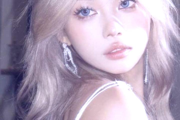 Madison, 25, a blonde blue-eyed asian companion based in Paso de Mendez. Offering Roleplay, Party Girl, Duos. Available for incall and outcall, day and eveni...