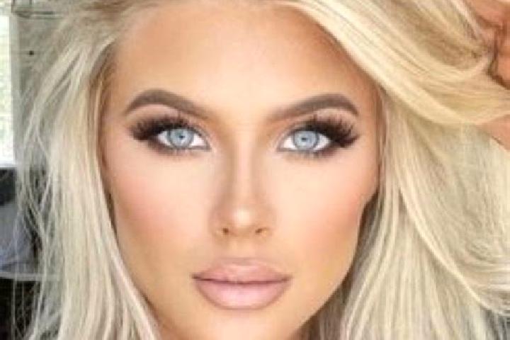Madison, 25, a platinum blonde amber-eyed ebony companion based in Sablons. Offering Couples, A-Level, CIM, Domination. Available for incall and outcall, day...