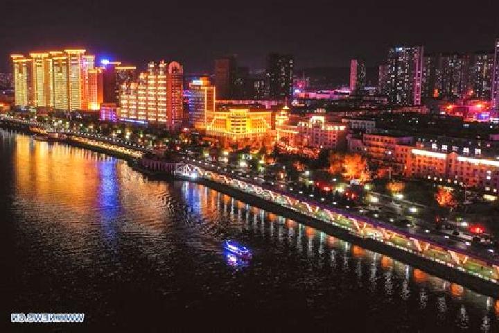 Madison, 25 — Escort in Jiling, China
