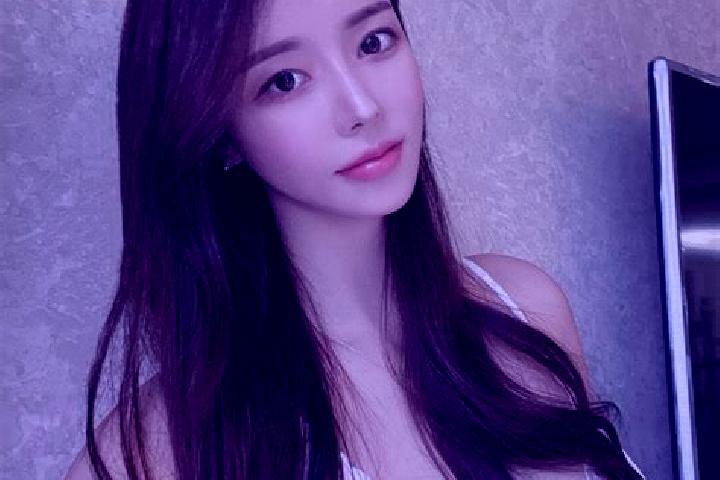 Madison, 25 — Escort in Lijiazui, China