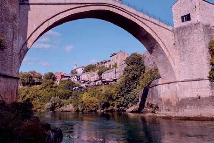 Madison, 25 — Escort in Vitina, Bosnia and Herzegovina
