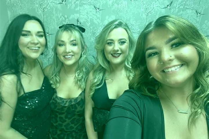 Madison, 25 — Escort in Watergrasshill, Ireland