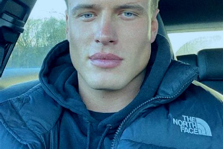 Madison, 26, a black blue-eyed slavic companion based in Ellenton. Offering GFE, A-Level, Fetish, Party Girl, Massage. Available for incall and outcall, over...