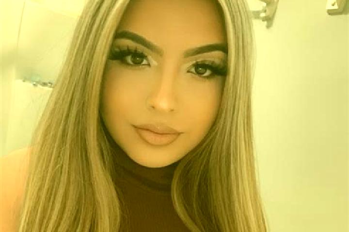 Madison, 26, a blonde grey-eyed latina companion based in Receiving. Offering Striptease, Prostate Massage, Travel Companion, OWO, Dinner Date. Available for...