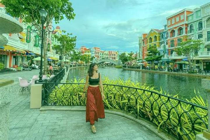 Madison, 26 — Escort in Ap Tan My, Vietnam