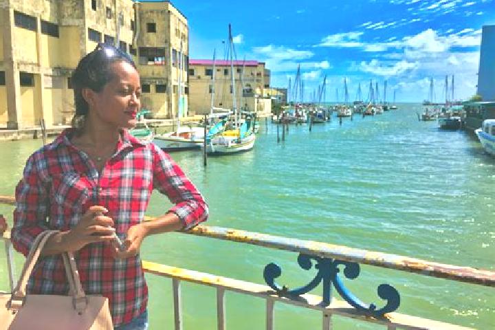 Madison, 26 — Escort in Belize City, Belize