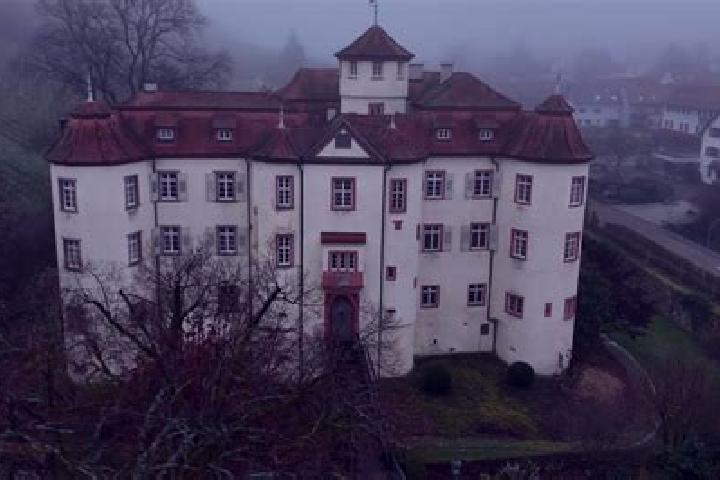 Madison, 26 — Escort in Straach, Germany