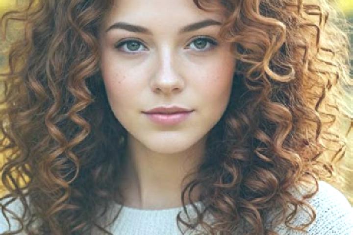 Madison, 27, a auburn grey-eyed slavic companion based in Sainte-Agathe-des-Monts. Offering Dinner Date, BDSM, Tantra, Overnight. Available for incall and ou...
