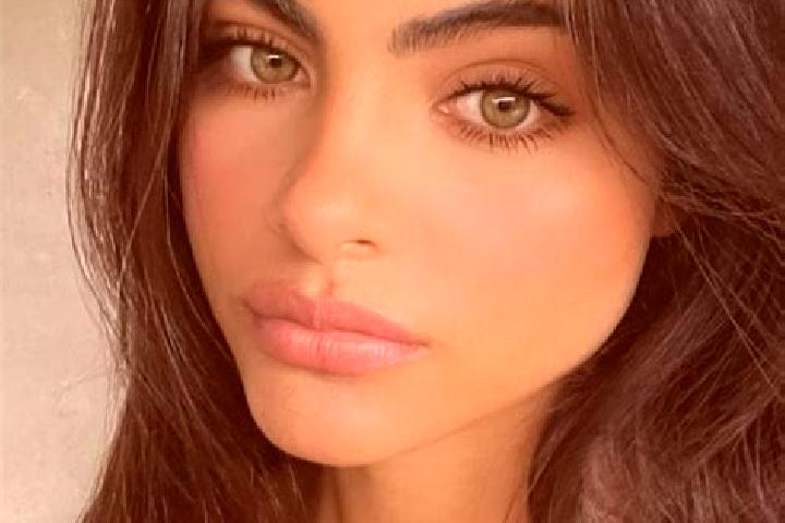 Madison, 27, a black green-eyed european companion based in Ciawi. Offering Dinner Date, Deep French Kissing, Overnight. Available for incall and outcall, da...