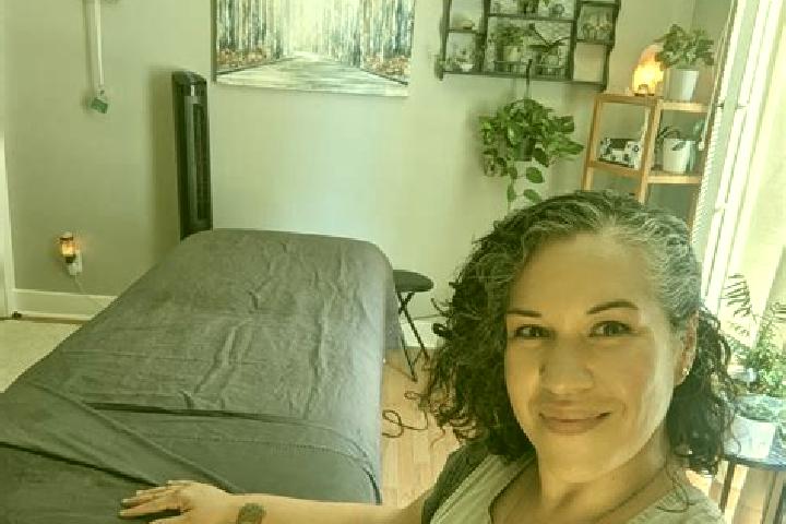 Madison, 27, a black grey-eyed mixed companion based in Lugo. Offering Massage, Prostate Massage, Tantra. Available for incall and outcall, day and evening d...