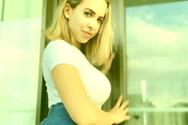 Madison, 27, a blonde amber-eyed ebony companion based in Veintinueve de Diciembre. Offering Striptease, Deep French Kissing, Domination. Available for incal...