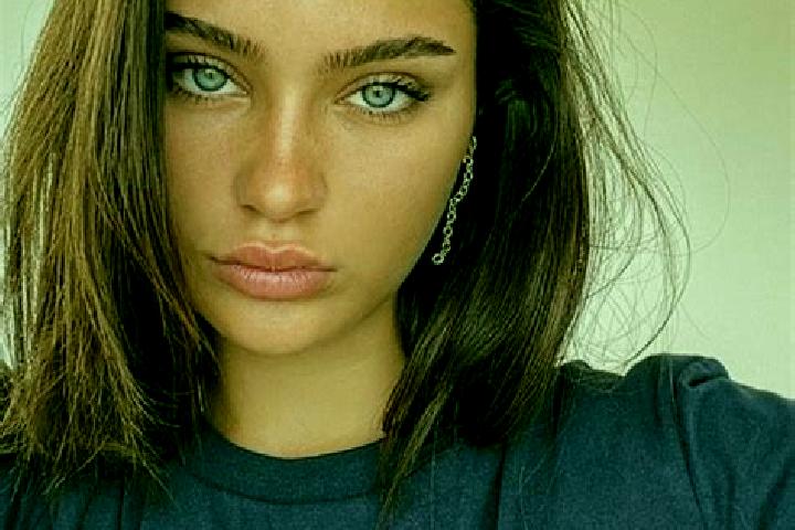 Madison, 27, a brunette brown-eyed ebony companion based in Darenzhuang. Offering BDSM, CIM, A-Level. Available for incall and outcall, day and evening dates.