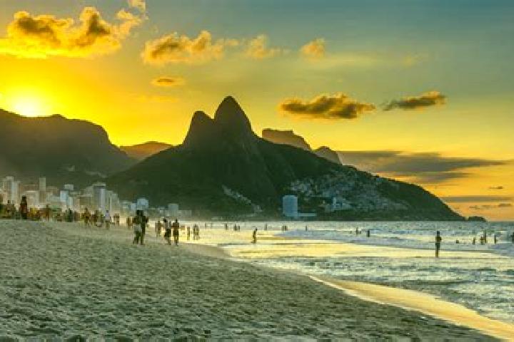 Madison, 27 — Escort in Conceicao de Ipanema, Brazil