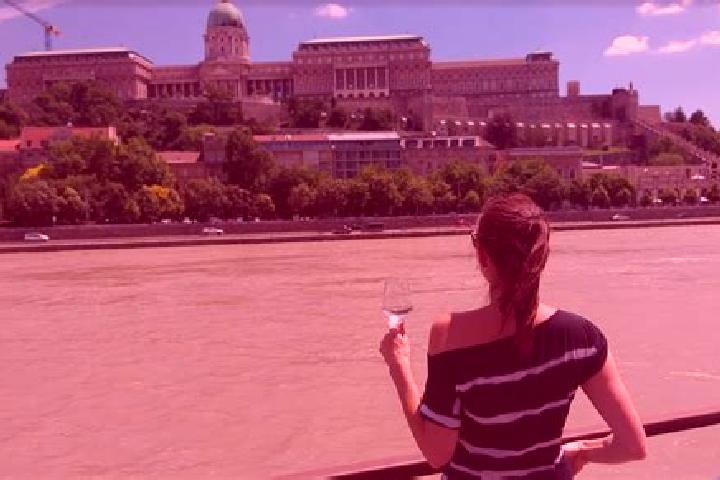 Madison, 27 — Escort in Sur, Hungary