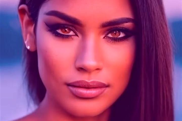 Madison, 28, a black green-eyed latina companion based in Niambre. Offering Fetish, Dinner Date, Domination. Available for incall and outcall, day and evenin...