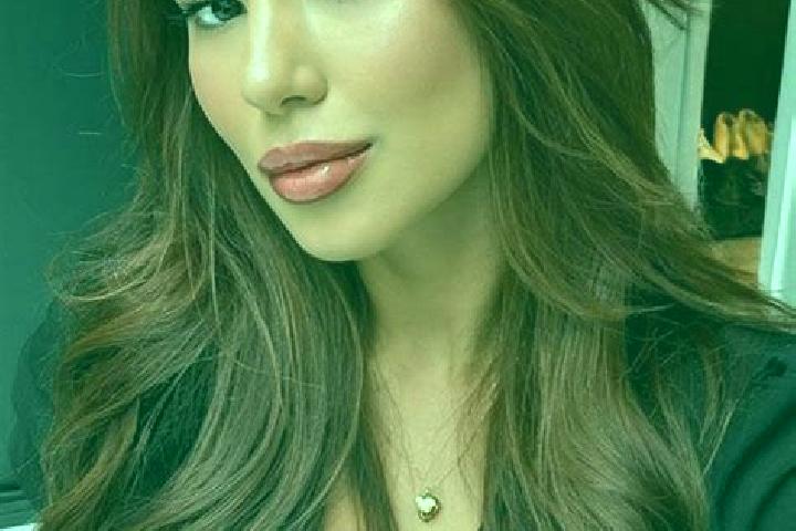 Madison, 28, a chestnut brown-eyed latina companion based in Nowa Slupia. Offering Duos, Erotic Massage, Dinner Date. Available for incall and outcall, overn...
