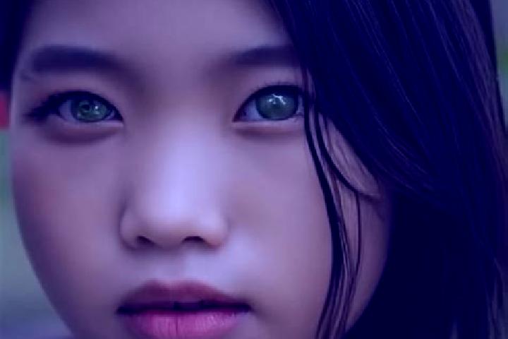 Madison, 28, a chestnut green-eyed asian companion based in Mlawat. Offering 69, GFE. Available for incall and outcall, overnight bookings available.