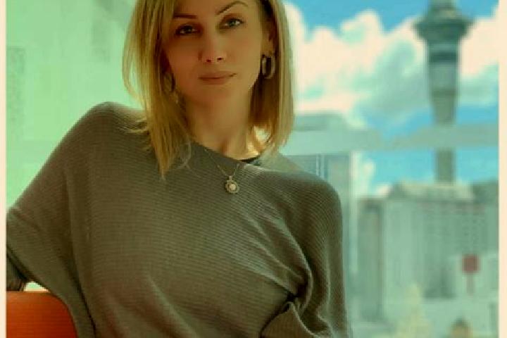 Madison, 28 — Escort in Lozova, Ukraine