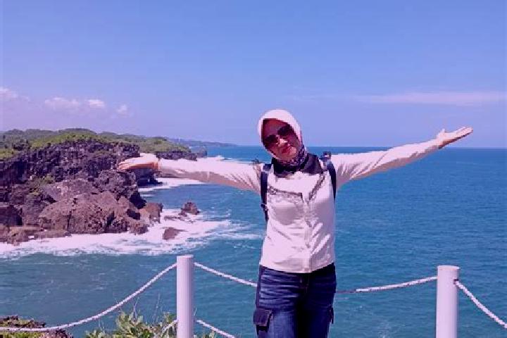 Madison, 28 — Escort in Wanareja, Indonesia