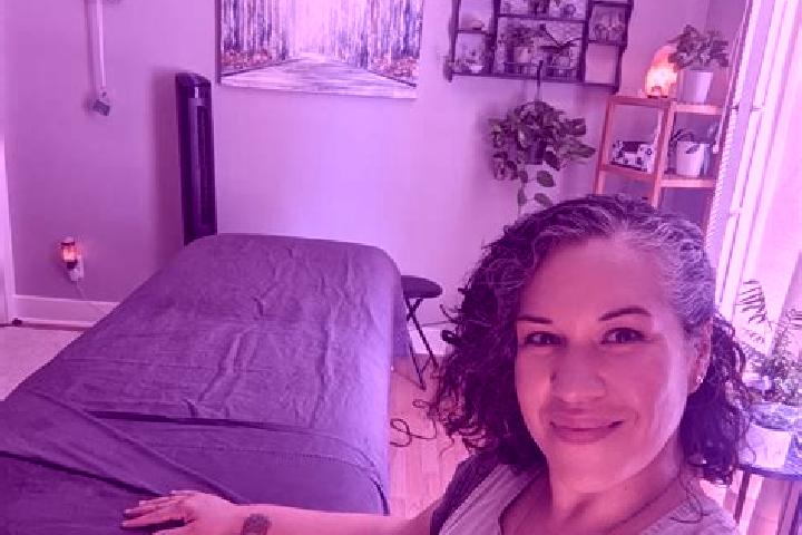 Madison, 29, a auburn amber-eyed indian companion based in Missouri Valley. Offering Massage, BDSM. Available for incall and outcall, overnight bookings avai...
