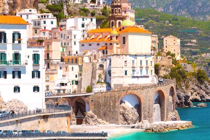 Madison, 29 — Escort in Cis, Italy