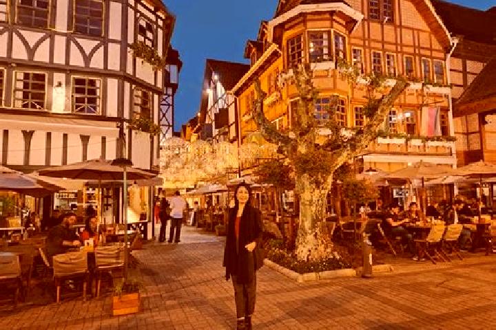 Madison, 29 — Escort in Jordao, Brazil