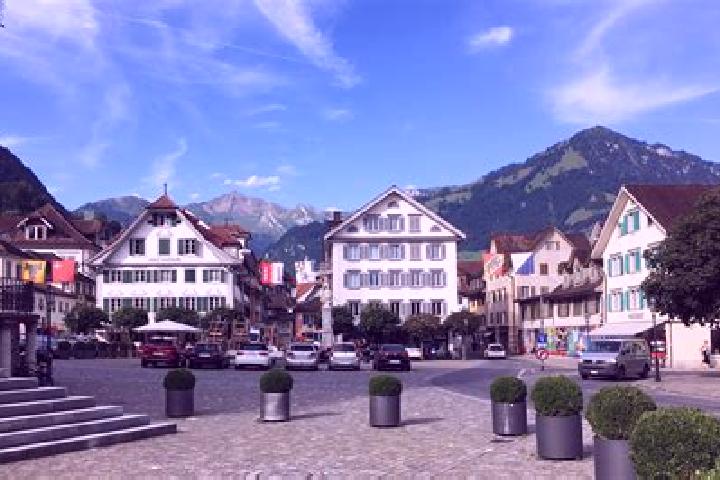 Madison, 29 — Escort in Stansstad, Switzerland