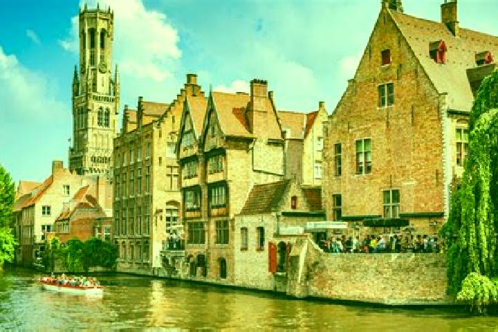 Madison, 30 — Escort in Bruges, France