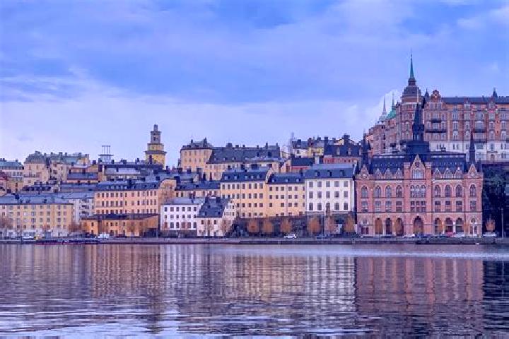 Madison, 30 — Escort in Tjaellmo, Sweden