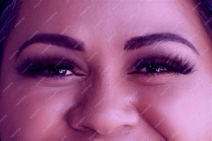 Madison, 31, a black green-eyed latina companion based in Curl Curl. Offering Overnight, CIM, GFE. Available for incall and outcall, day and evening dates.
