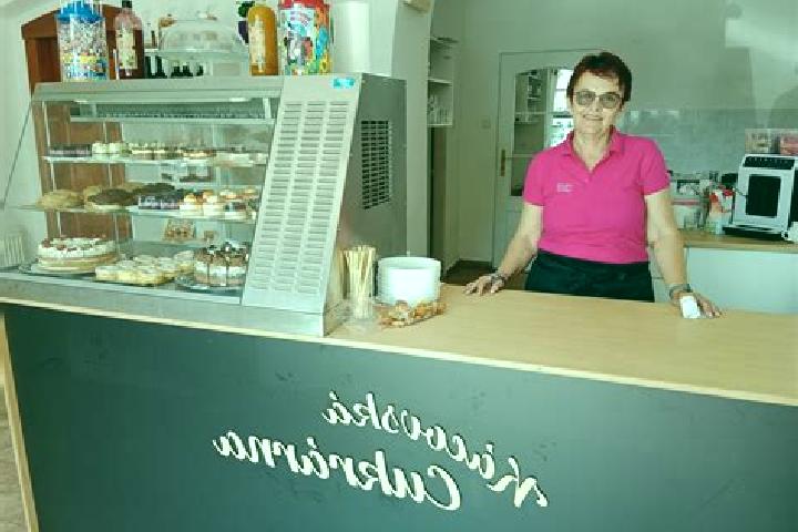 Madison, 31 — Escort in Kacov, Czech Republic