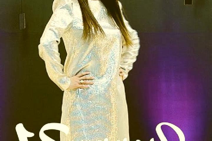 Madison, 31 — Escort in Naran Bulag, China
