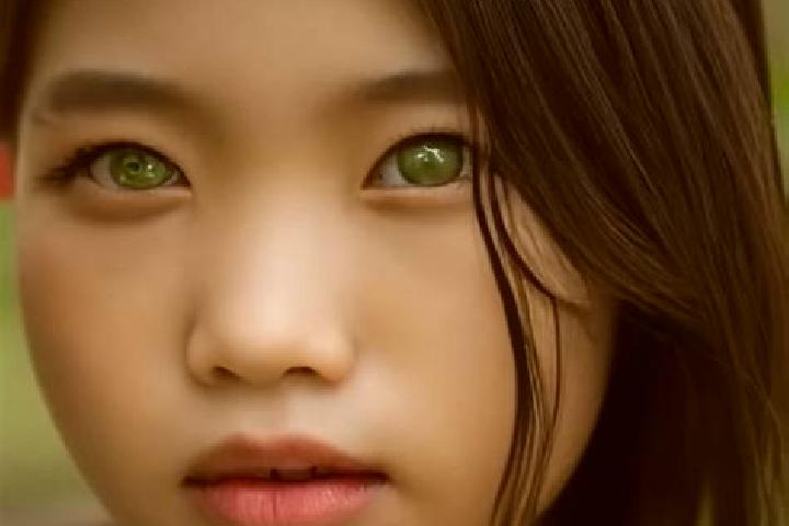 Madison, 32, a black green-eyed asian companion based in Jaerpen. Offering Dinner Date, Striptease, Fetish. Available for incall and outcall, overnight booki...