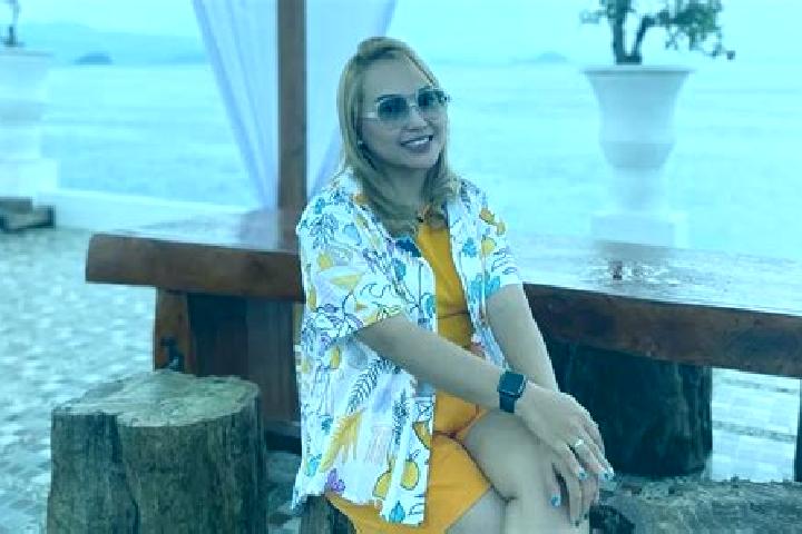 Madison, 32 — Escort in Tegalpapak, Indonesia