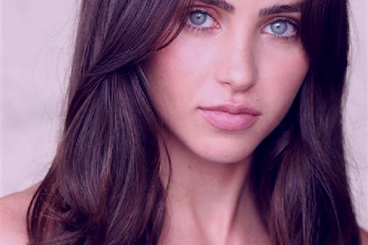 Madison, 33, a brunette dark-eyed middle eastern companion based in Awala-Yalimapo. Offering 69, Massage, BDSM. Available for incall and outcall, overnight b...